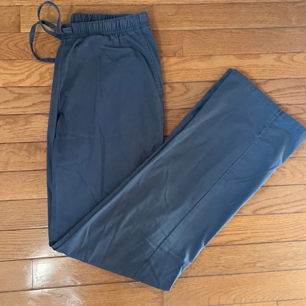 Grey scrub pants